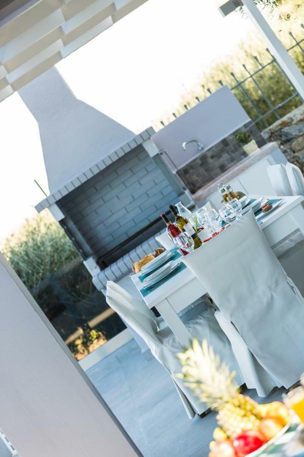 Evangelos Villas, Lavish Touch, By Thinkvilla Angeliana  Exterior foto